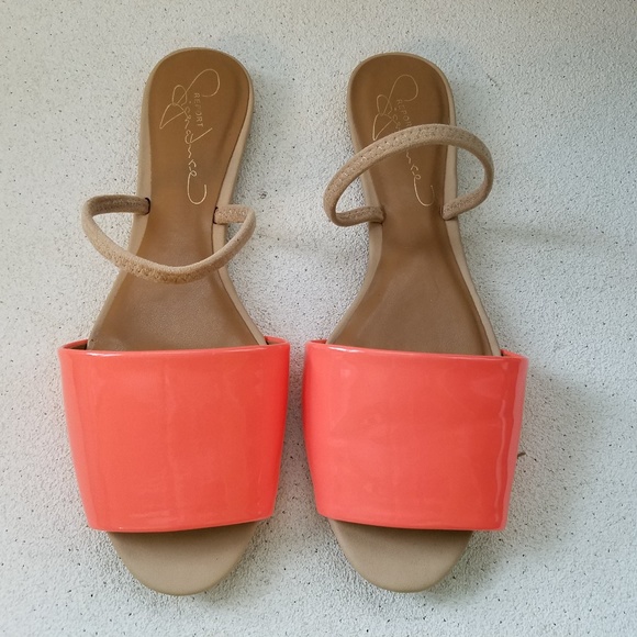 REPORT SIGNATURE Shiny Coral and Tan Strap Sandals - Picture 4 of 7